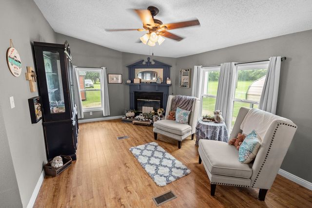 214 Harris Lane, Yantis, TX 75497