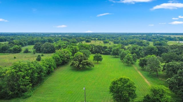 214 Harris Lane, Yantis, TX 75497