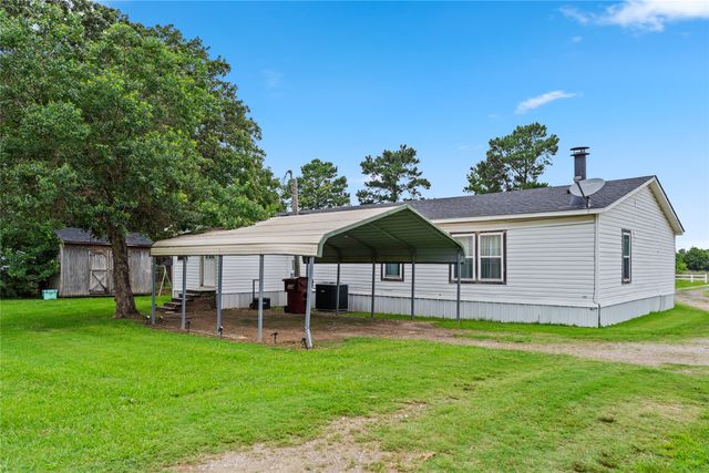 214 Harris Lane, Yantis, TX 75497