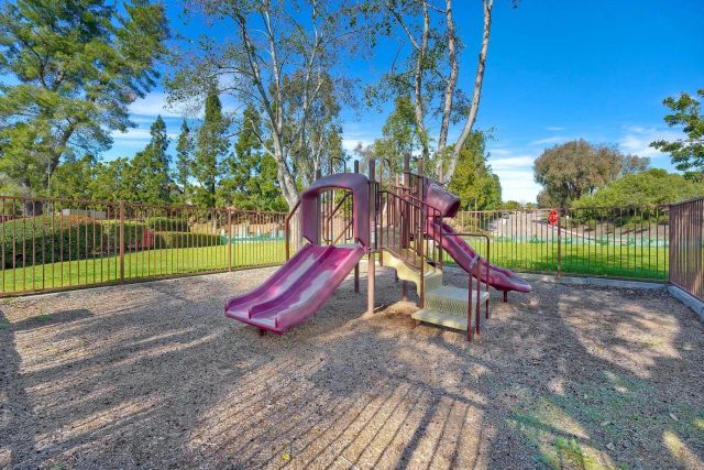 15383 Maturin Dr 221, San Diego, CA 92127