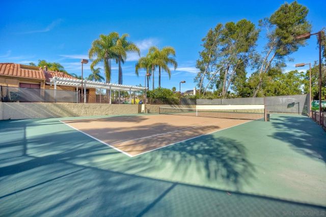 15383 Maturin Dr 221, San Diego, CA 92127