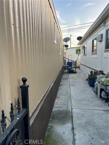 6656 E Rosecrans Avenue N12, Paramount, CA 90723