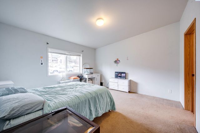 107 N B St, Albion, WA 99102