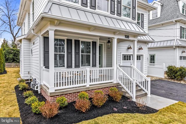 108 AVONDALE AVE, Haddonfield, NJ 08033