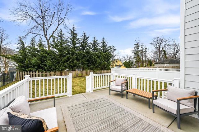 108 AVONDALE AVE, Haddonfield, NJ 08033