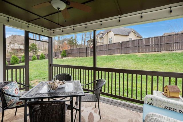 7624 Peppertree Drive, Ooltewah, TN 37363