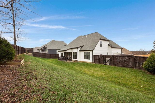 7624 Peppertree Drive, Ooltewah, TN 37363