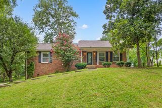 671 Vaughan Rd, Clarksville, TN 37043