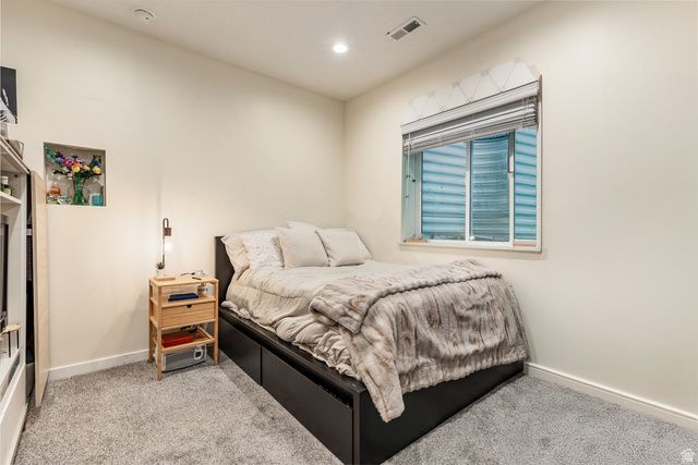 6801 W SKIP ROCK RD, South Jordan, UT 84009