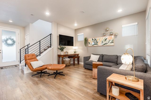 6801 W SKIP ROCK RD, South Jordan, UT 84009