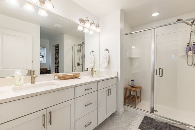 6801 W SKIP ROCK RD, South Jordan, UT 84009