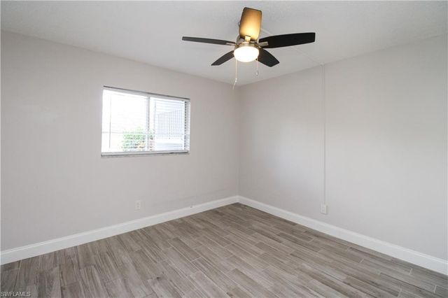 5635 Rattlesnake Hammock RD # 102D, Naples, FL 34113