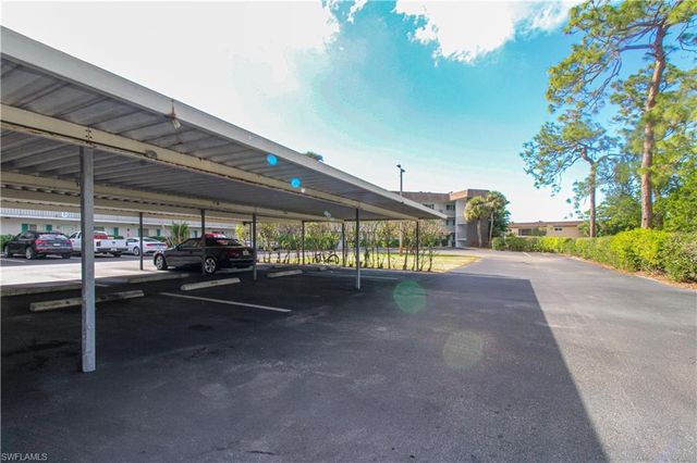 5635 Rattlesnake Hammock RD # 102D, Naples, FL 34113