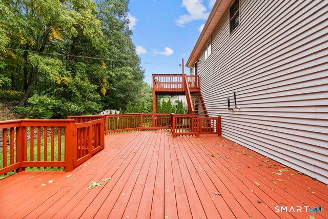 315 Kenwood Avenue, Hamden, CT 06518