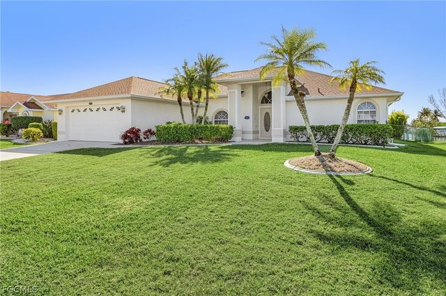 228 SE 31ST TER, Cape Coral, FL 33904