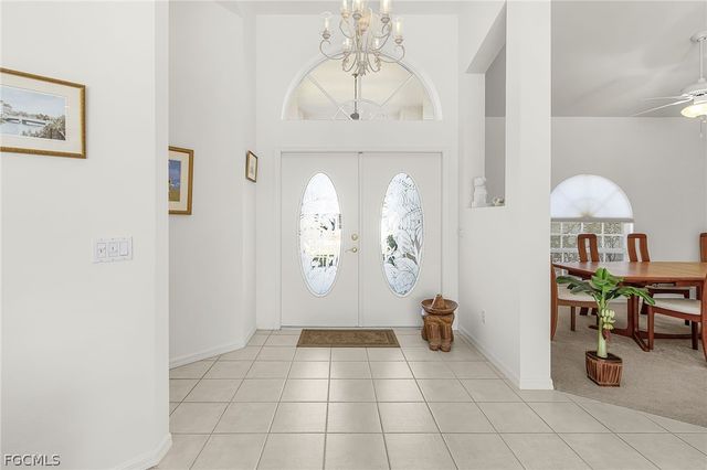 228 SE 31ST TER, Cape Coral, FL 33904