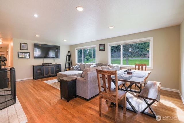 23426 148th Avenue SE, Kent, WA 98042