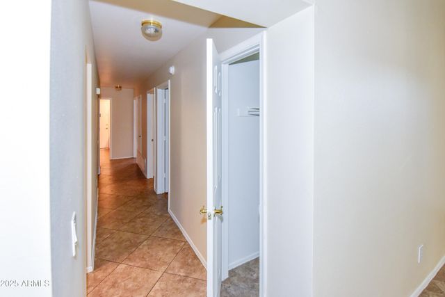 1360 N BRENTWOOD Place, Chandler, AZ 85224