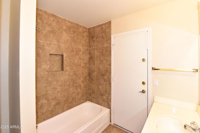 1360 N BRENTWOOD Place, Chandler, AZ 85224