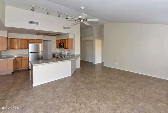 1360 N BRENTWOOD Place, Chandler, AZ 85224