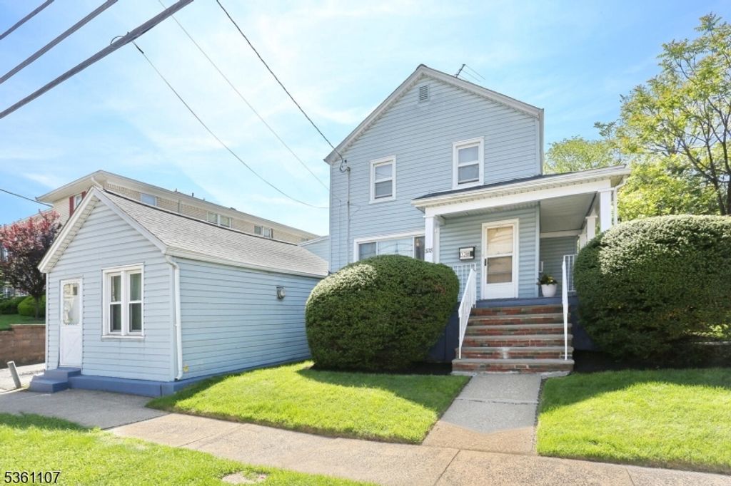 328 Hoover Ave, Bloomfield Twp., NJ 07003