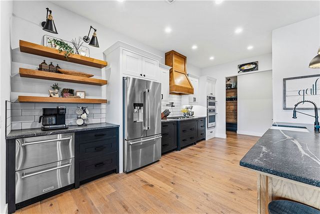3611 Bitterroot Cove, Bentonville, AR 72712