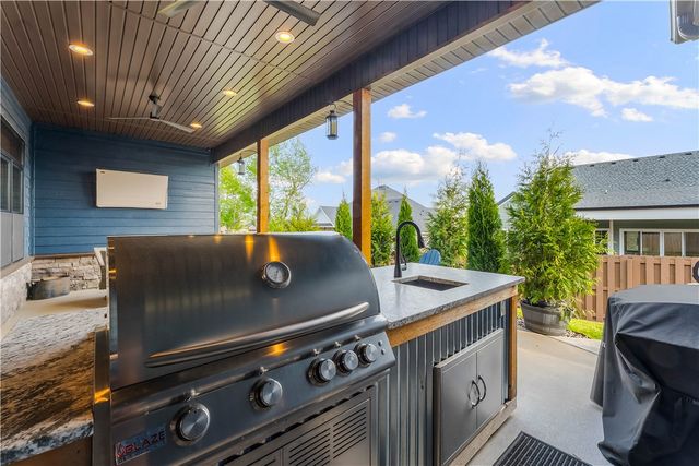 3611 Bitterroot Cove, Bentonville, AR 72712