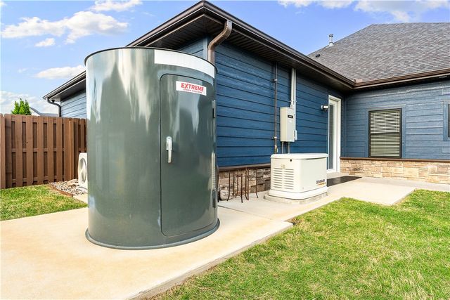 3611 Bitterroot Cove, Bentonville, AR 72712