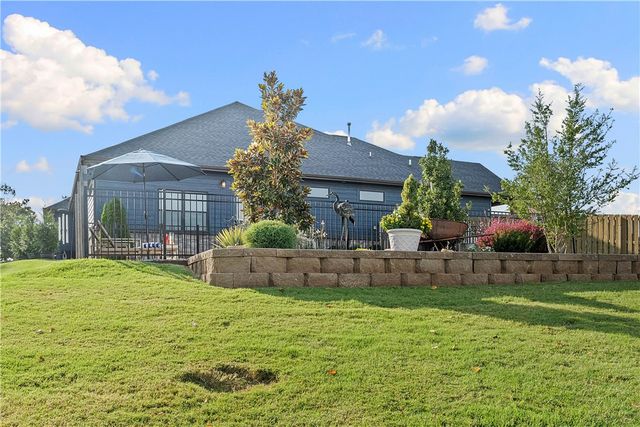 3611 Bitterroot Cove, Bentonville, AR 72712