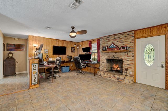 86 Haddox Rd., Columbia, MS 39429