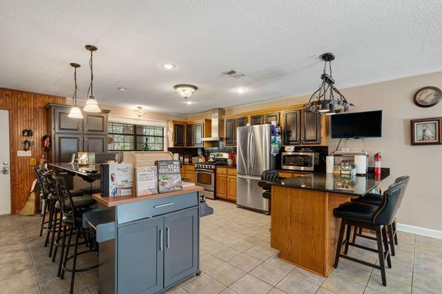 86 Haddox Rd., Columbia, MS 39429