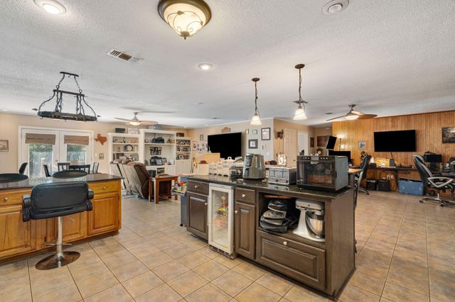 86 Haddox Rd., Columbia, MS 39429