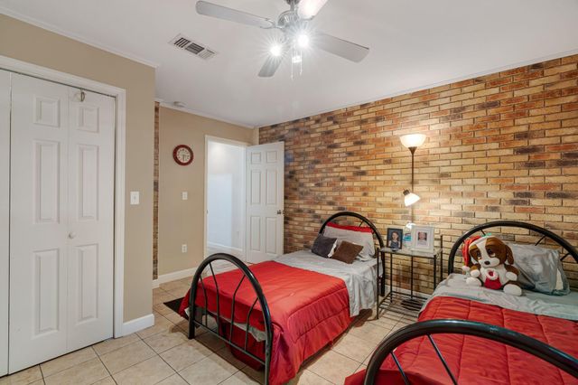 86 Haddox Rd., Columbia, MS 39429