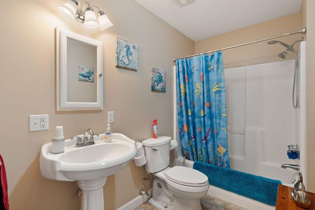 86 Haddox Rd., Columbia, MS 39429