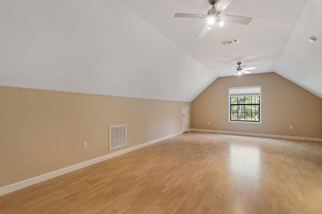 86 Haddox Rd., Columbia, MS 39429