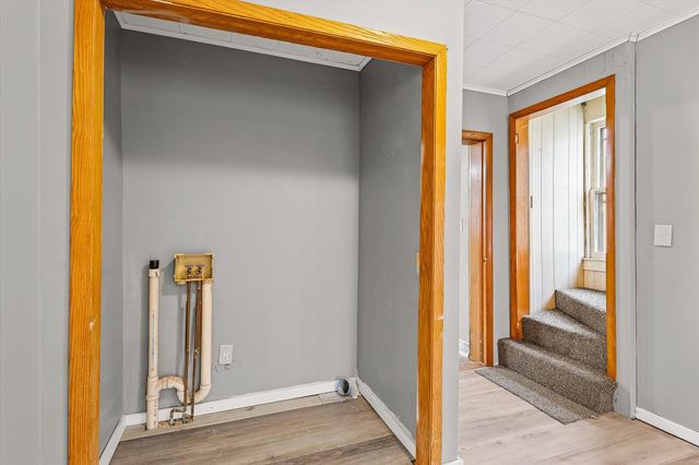 242 E Pine Street, Paxton, IL 60957