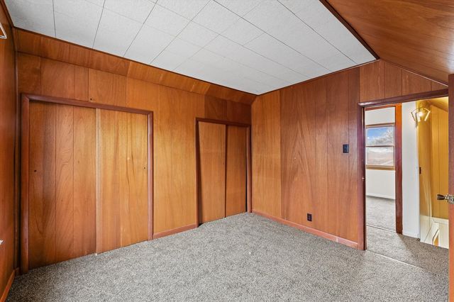 242 E Pine Street, Paxton, IL 60957