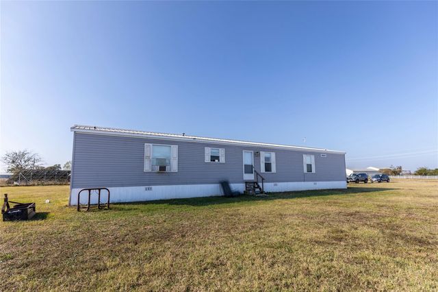 2752 Remmert Road, Bellville, TX 77418
