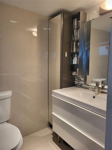 1020 94th St 502, Bay Harbor Islands, FL 33154