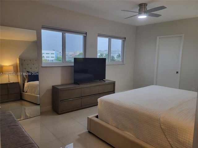 1020 94th St 502, Bay Harbor Islands, FL 33154