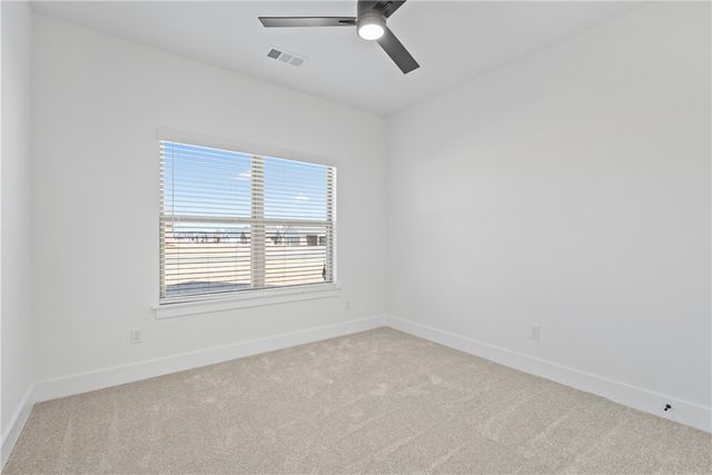 63 W Pitts Street, Farmington, AR 70730