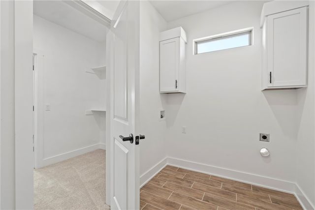 63 W Pitts Street, Farmington, AR 70730