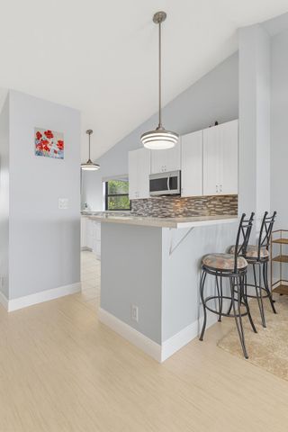 10920 Lakemore Lane 201, Boca Raton, FL 33498