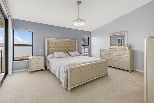 10920 Lakemore Lane 201, Boca Raton, FL 33498