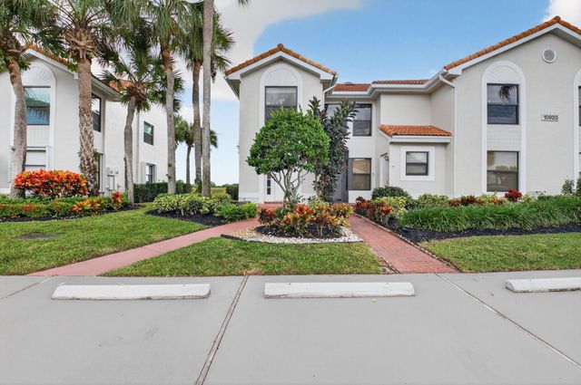 10920 Lakemore Lane 201, Boca Raton, FL 33498