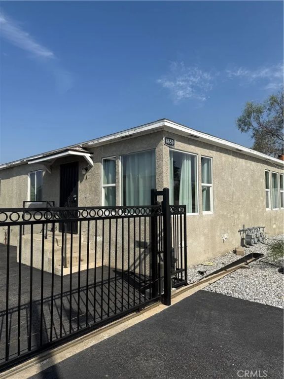 8650 Alder, Fontana, CA 92335