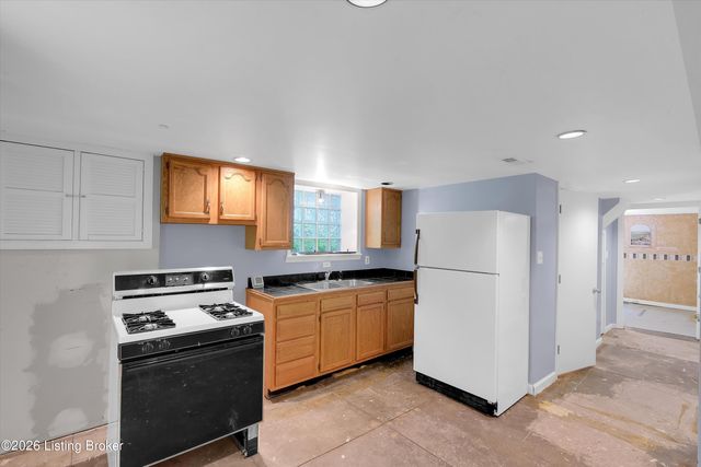2216 Eastview Ave, Louisville, KY 40205