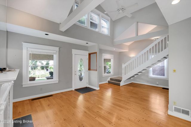 2216 Eastview Ave, Louisville, KY 40205