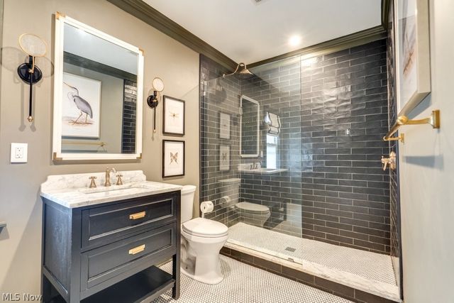 456 Merriman Road, Akron, OH 44303