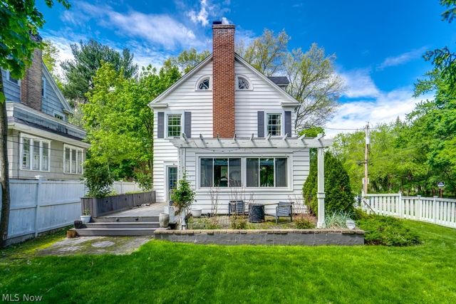 456 Merriman Road, Akron, OH 44303